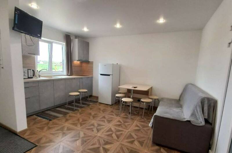 Двухкомнатная квартира на берегу моря