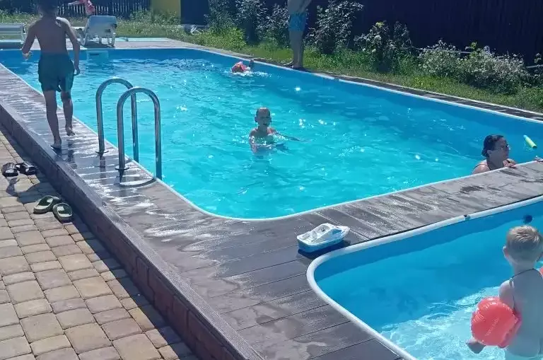 Домики на Луговом