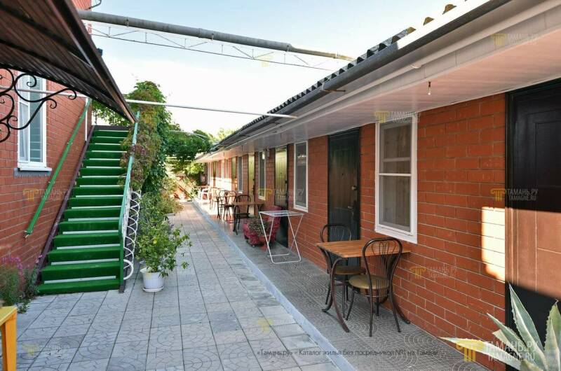 Гостиница «Лебеди»