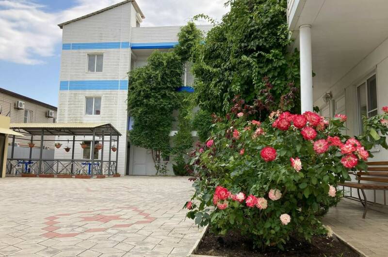 Частный дом «Ласточка»