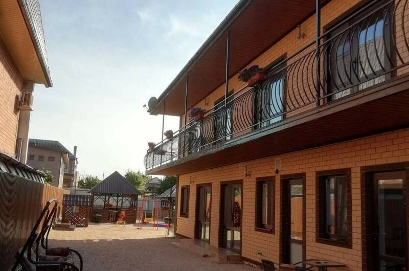 Частный сектор «Гольфстрим»