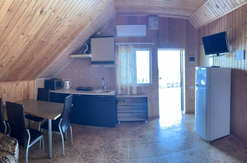 Дом у моря на Азовской