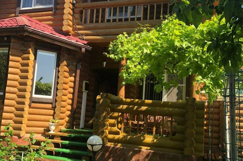 Деревянный дом на Краснодарской до 9 гостей