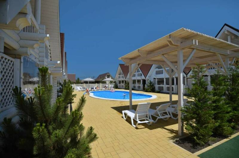 Гостевые домики «White house»