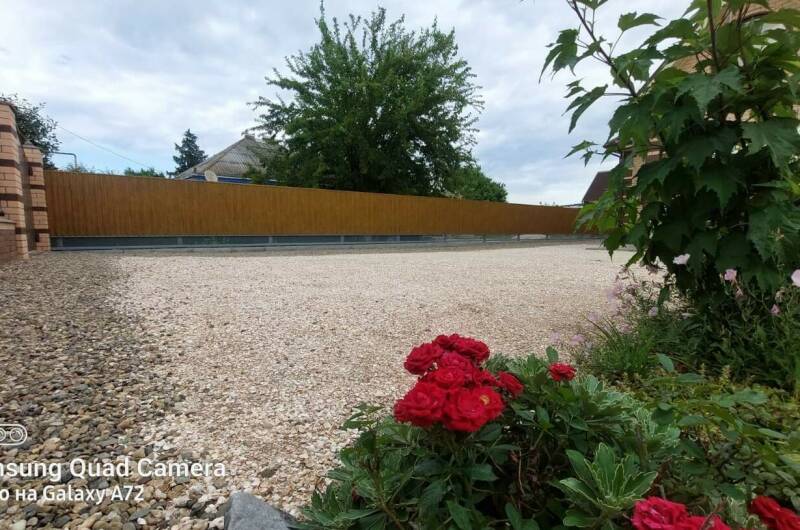 Гостевой двор на Октябрьской