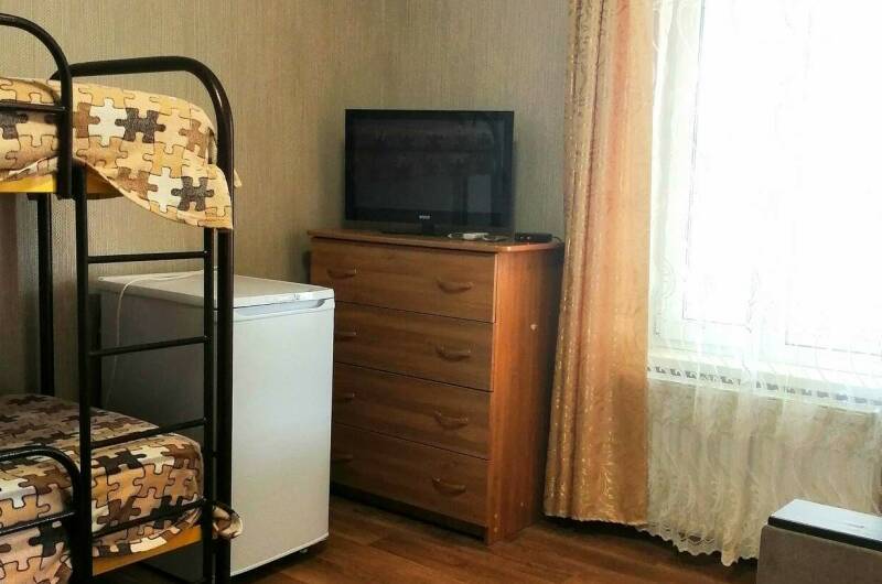 Домик на Одесской (на 4 человека)