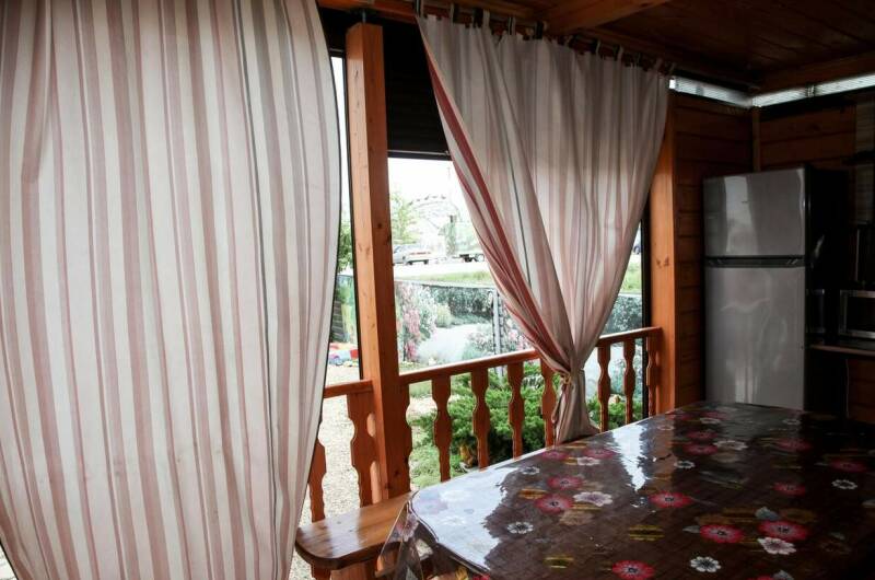 Коттеджи с бассейном «У Татьяны»