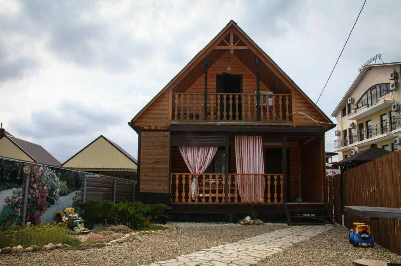 Коттеджи с бассейном «У Татьяны»