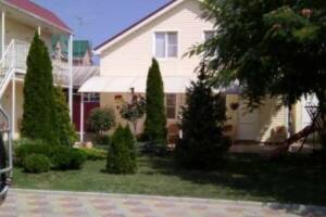 Изображение Гостевой дом «Лазурный» #1