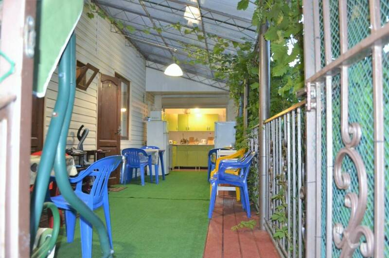 Частный двор на Янышева