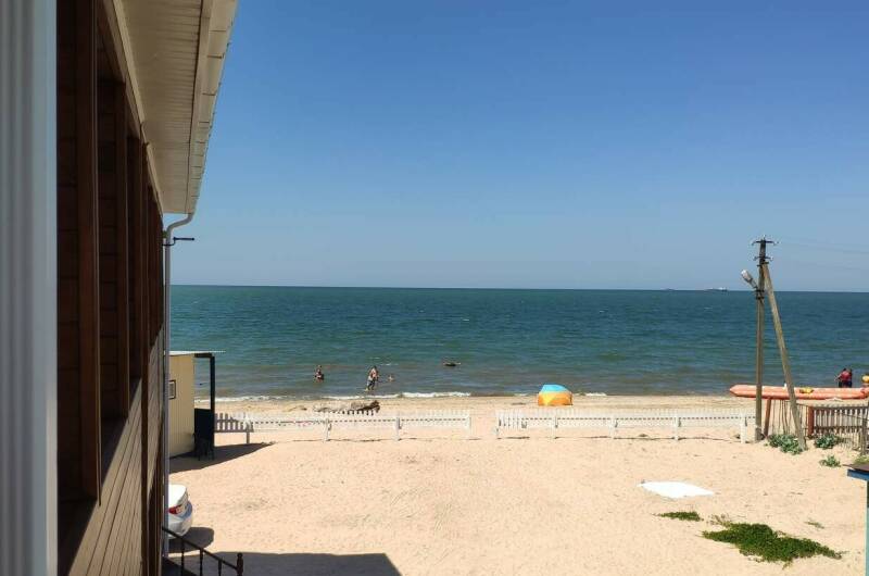 Эко-Апарт отель «AZOVsky»