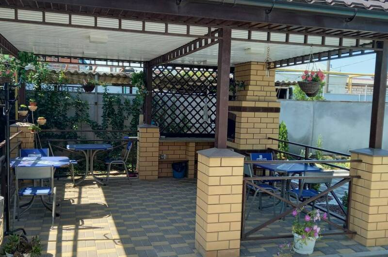 Часть дома под ключ с отдельным входом «На море»