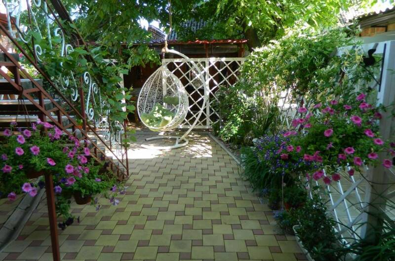 Дом для отпуска на Ростовской 50