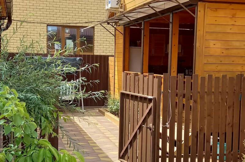 Коттедж «На клубничной»