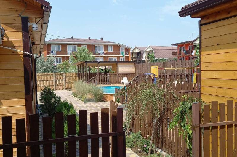 Коттедж «На клубничной»