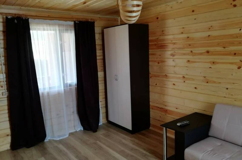 Коттедж «На клубничной»