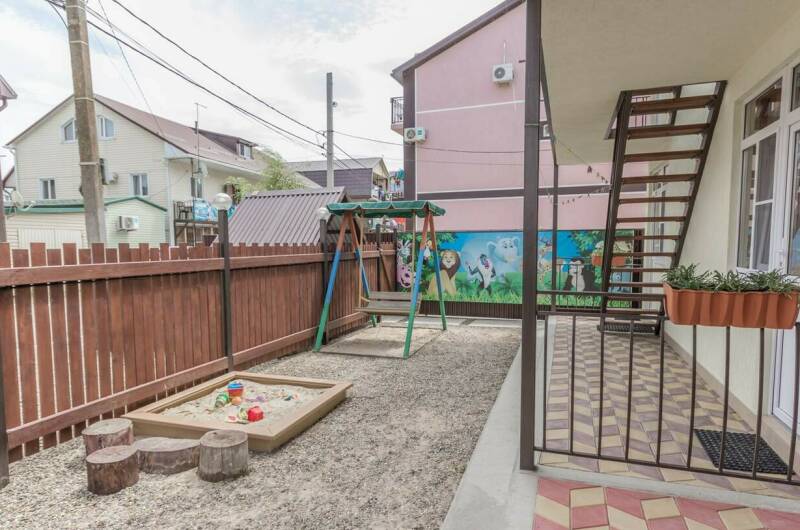 Гостевой дом «Новозападная 32»