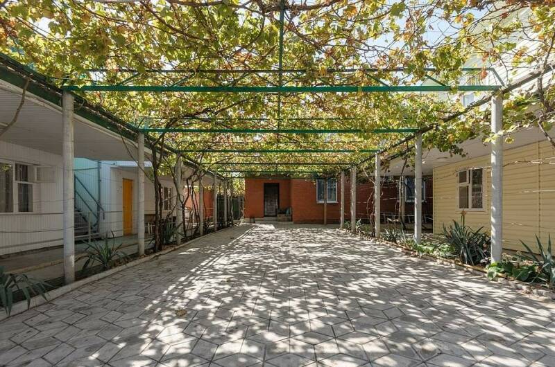 Частное домовладение «Азовский 6»