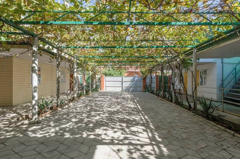 Частное домовладение «Азовский 6»