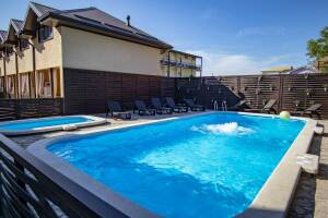 Изображение Семейные апартаменты рядом с морем #1