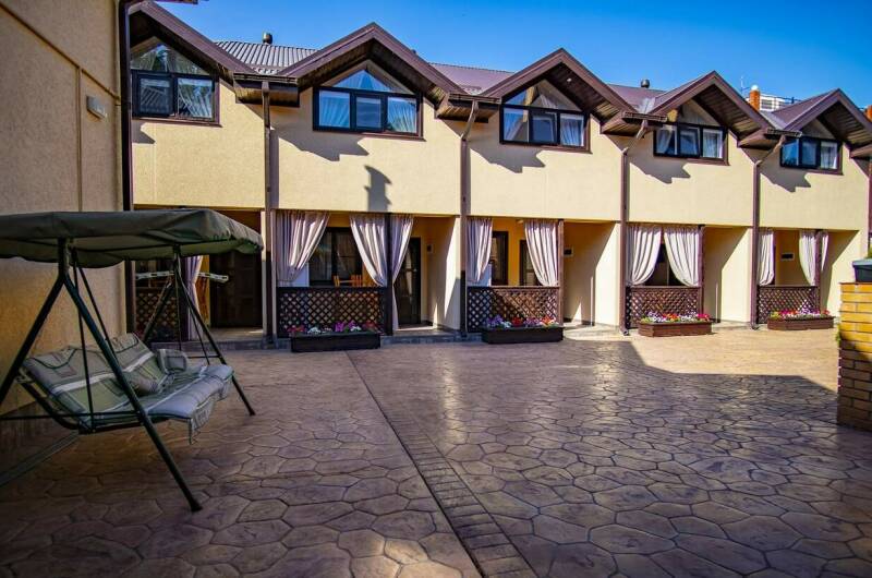 Семейные апартаменты рядом с морем