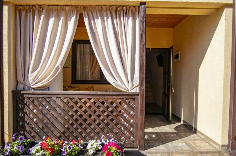 Семейные апартаменты рядом с морем