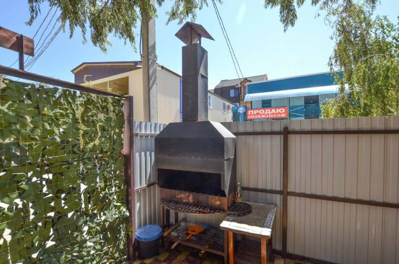 Дом для отпуска «Бунгало в Голубицкой»