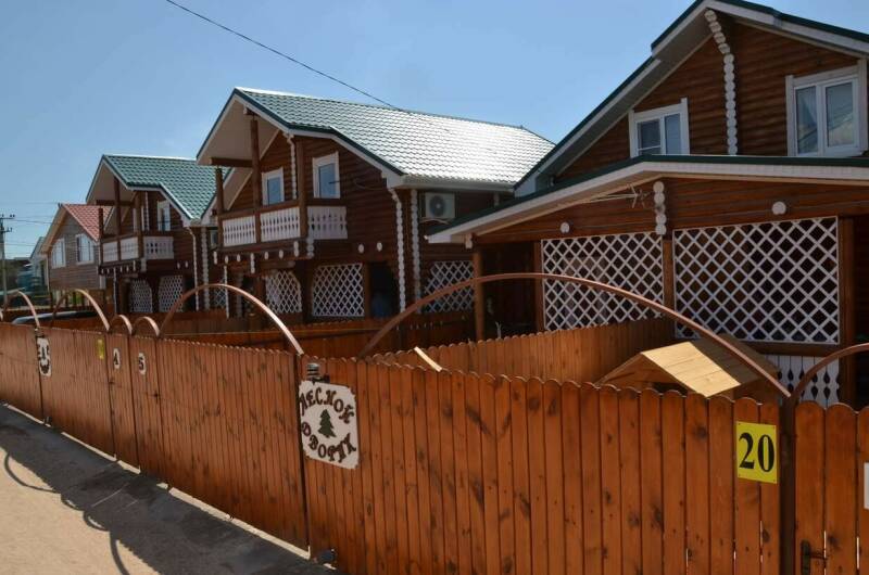 Гостевой комплекс «Лесной дворик»