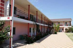 Изображение Гостевой дом «Любовь» #1