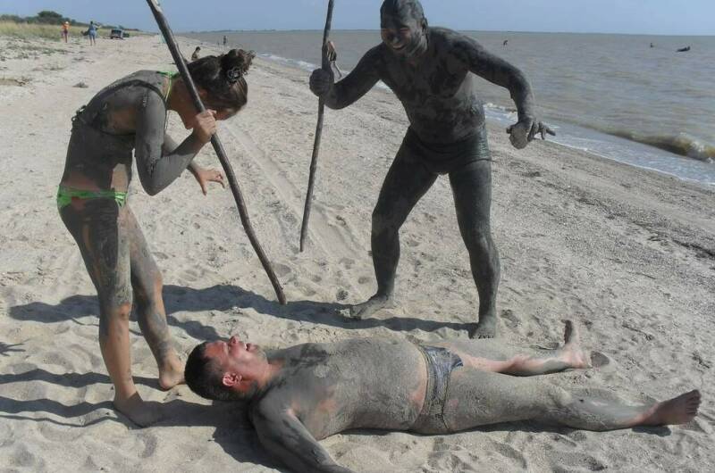 Дворик у моря