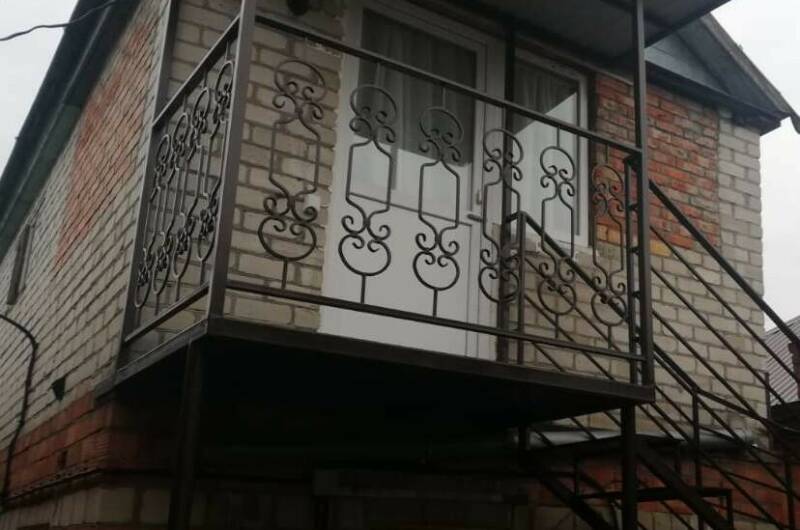 Домик под ключ на Центральной